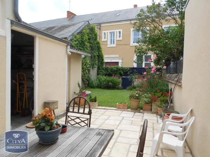 Photo 1 Maison 6 pièces 141.93m²