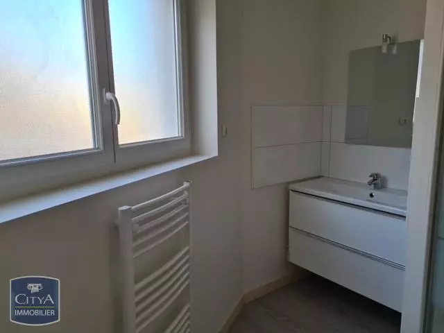 Illustration pour Appartement 2 pièces Photo Appartement 2 pièces
