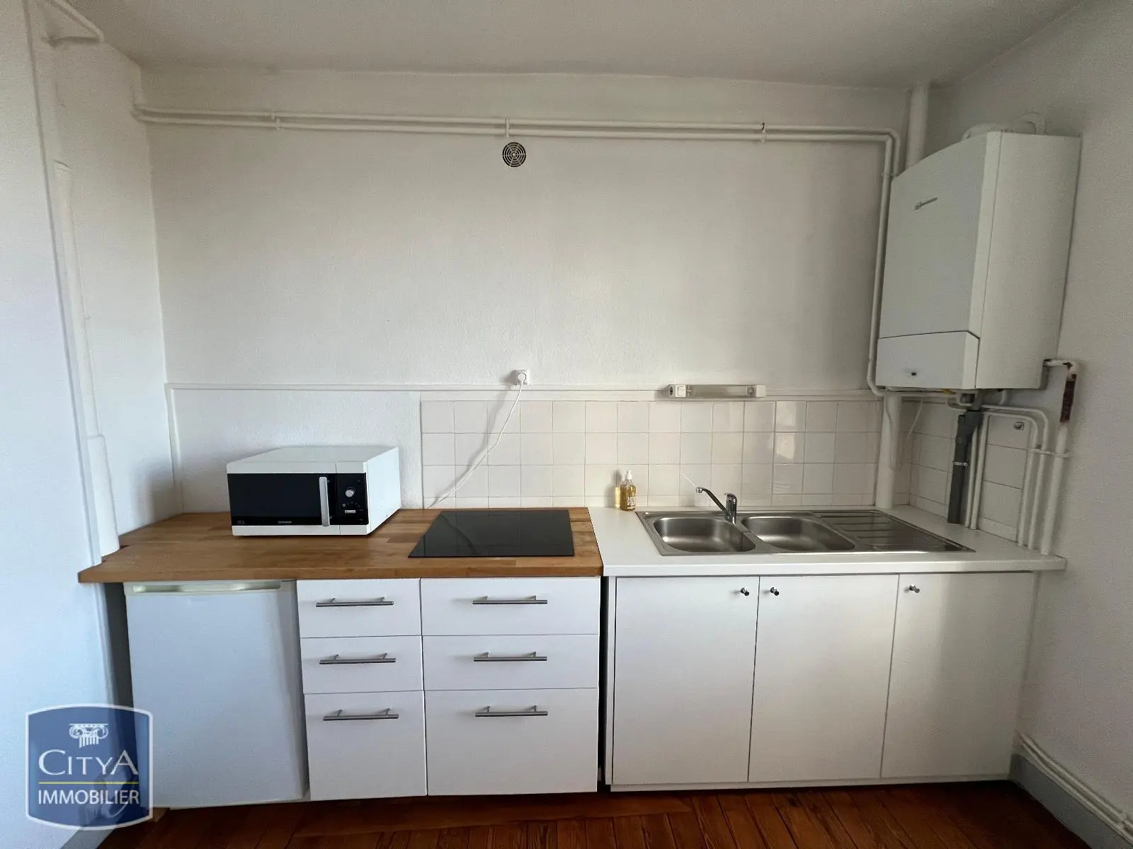 Photo 2 Appartement 1 pièce 40.03m²