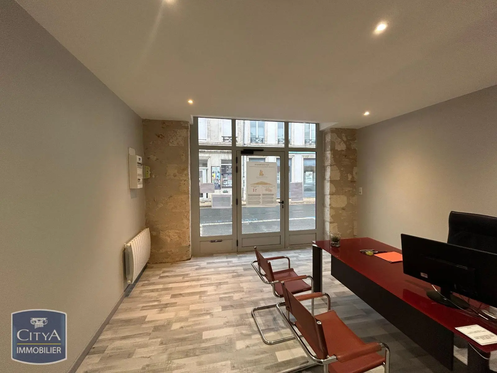 Photo 4 Local Professionnel 2 pièces