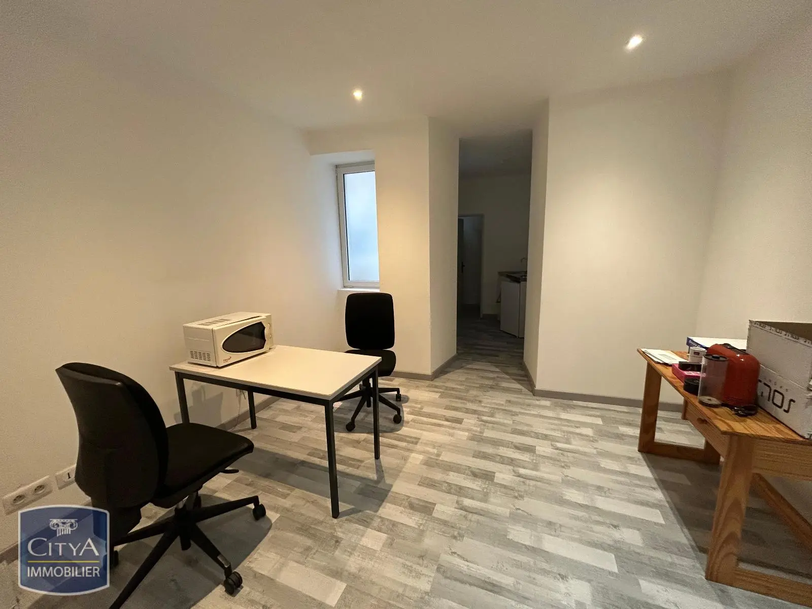 Photo 5 Local Professionnel 2 pièces