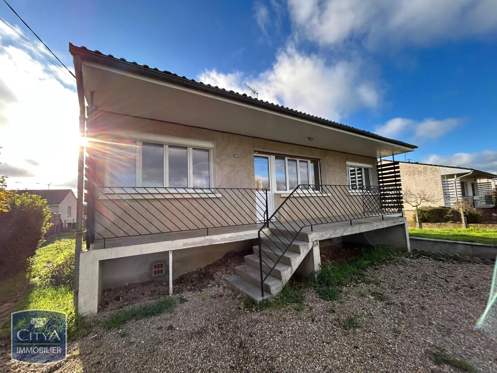 Photo 1 Maison 3 pièces 85m²