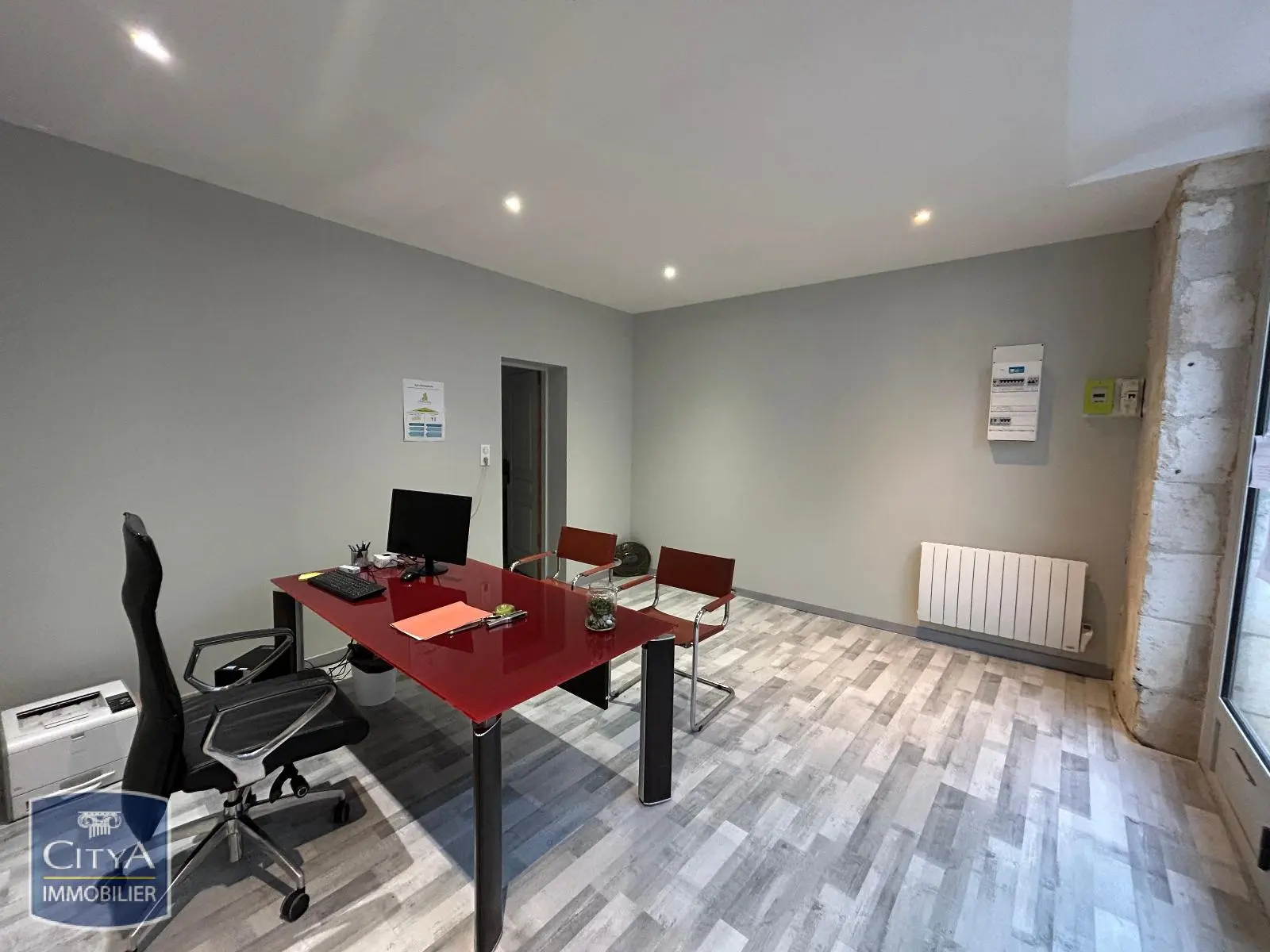 Photo 3 Local Professionnel 2 pièces