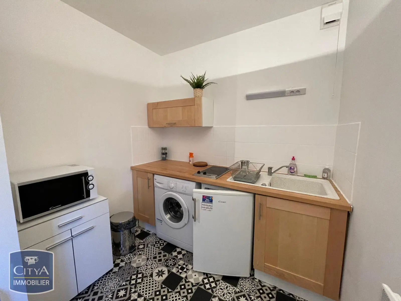 Photo 3 Appartement 1 pièce 28.75m²