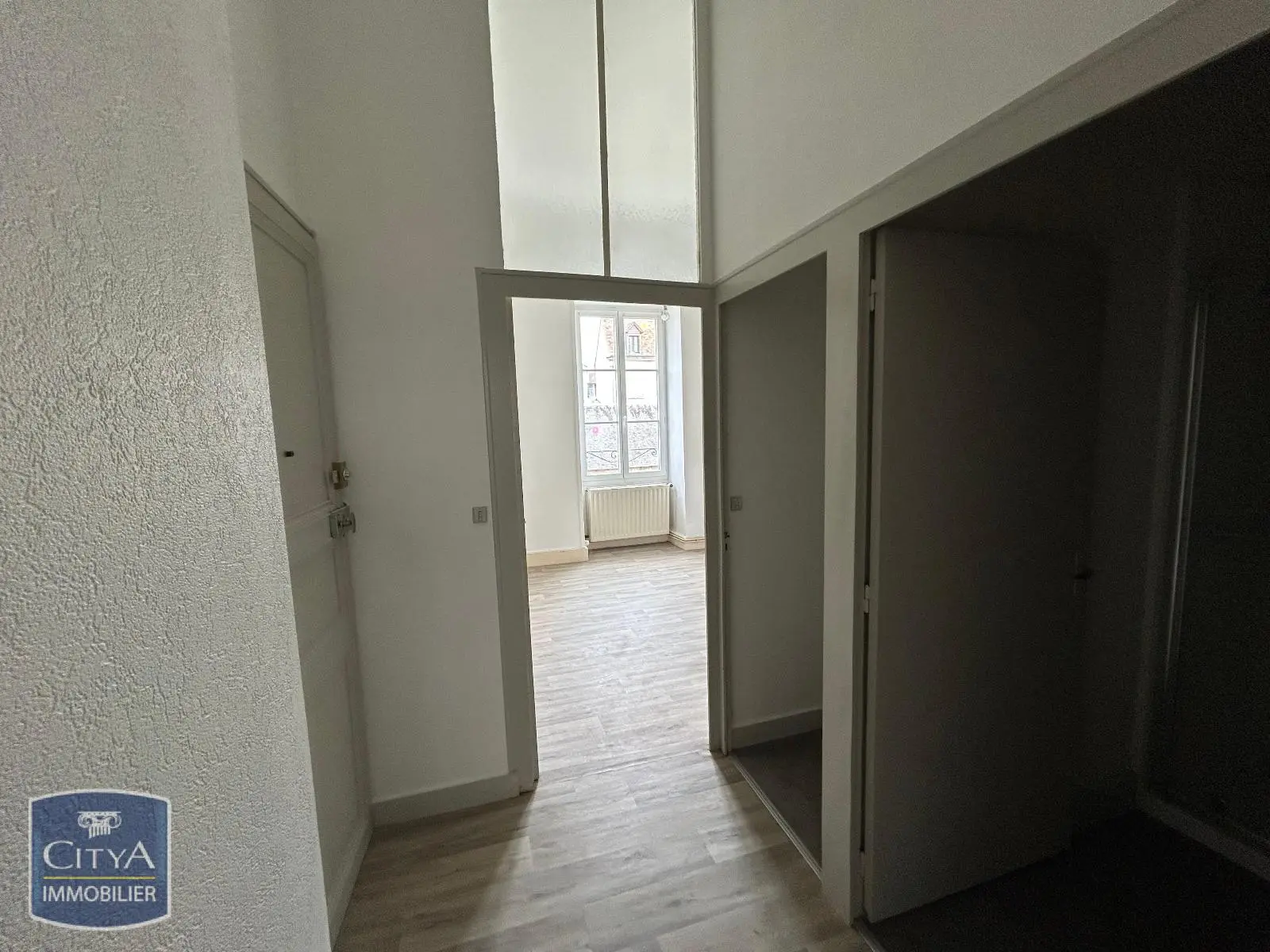 Photo 7 Appartement 1 pièce 42.39m²