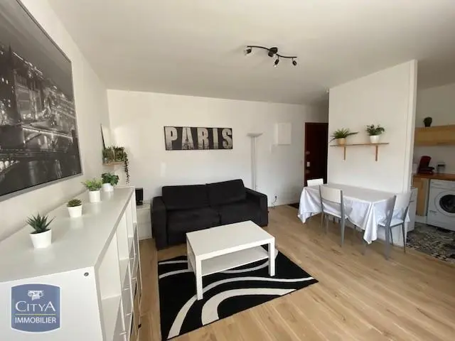 Photo 1 Appartement 1 pièce 28.75m²
