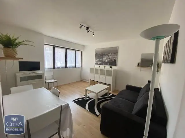 Photo 2 Appartement 1 pièce 28.75m²