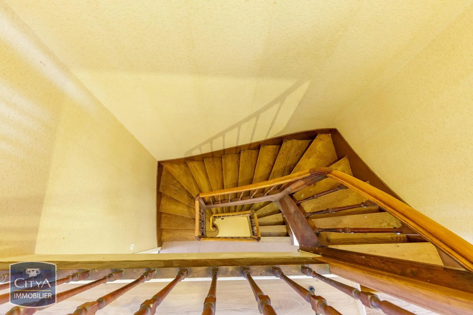 Photo 12 Maison 10 pièces 330m²