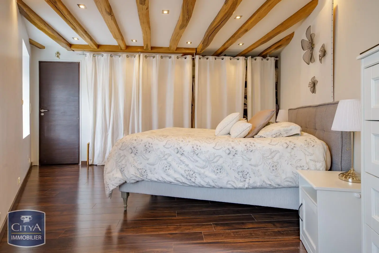 Photo 8 Maison 5 pièces 150m²