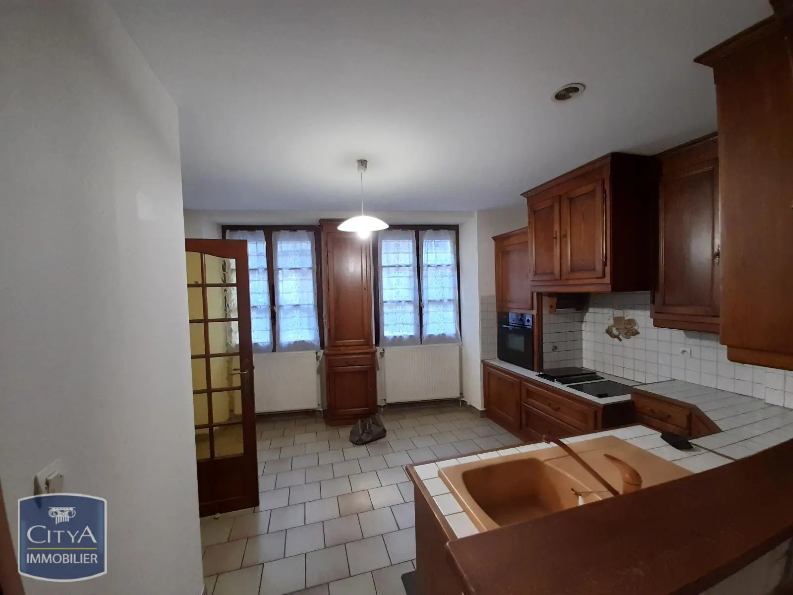 Photo 3 Maison 6 pièces 147m²