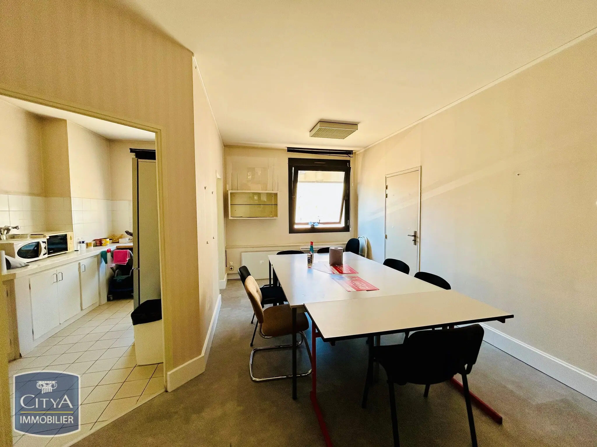 Photo 8 Fonds De Commerce 138m²