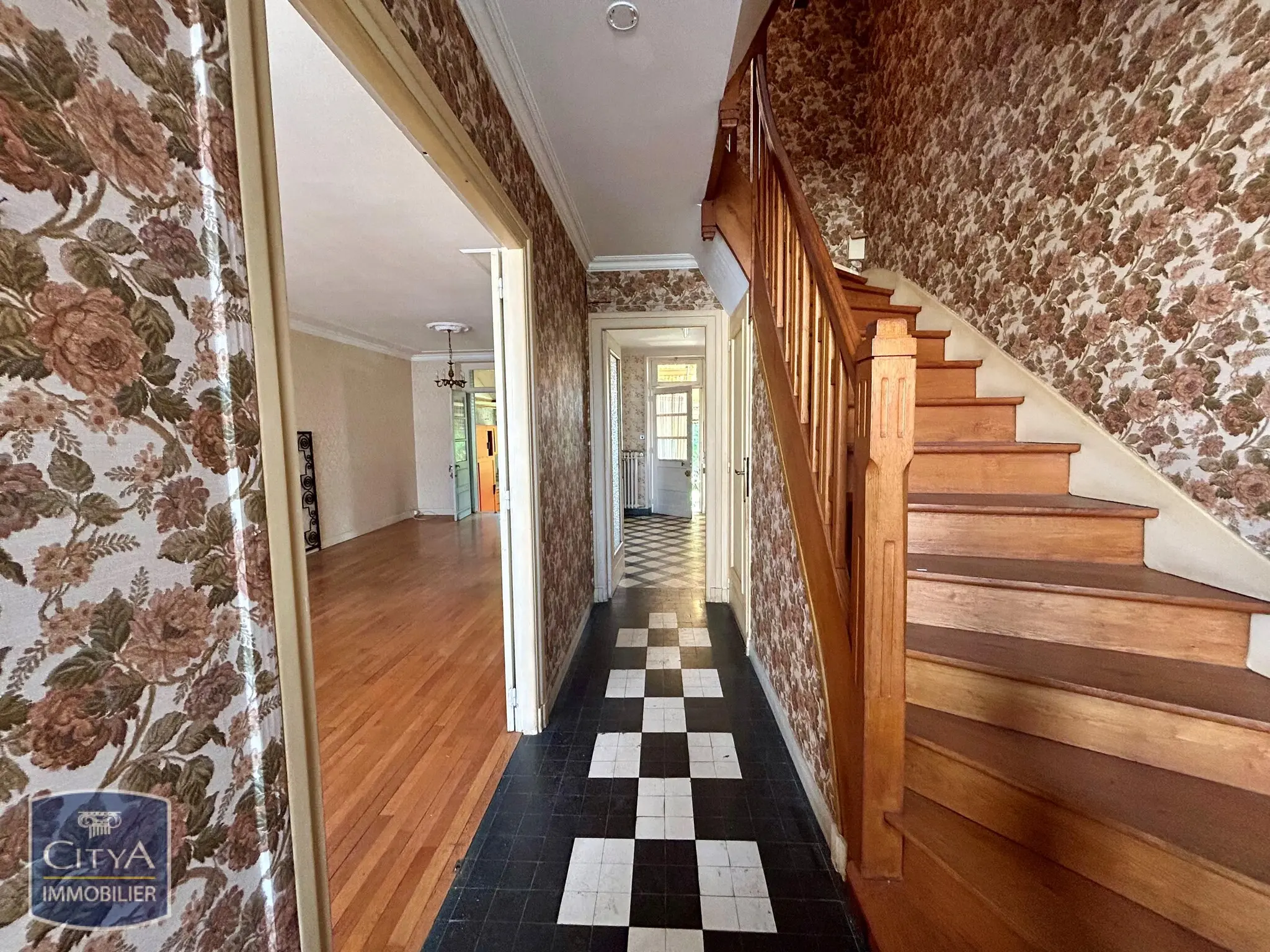 Photo 2 Maison 4 pièces 122m²