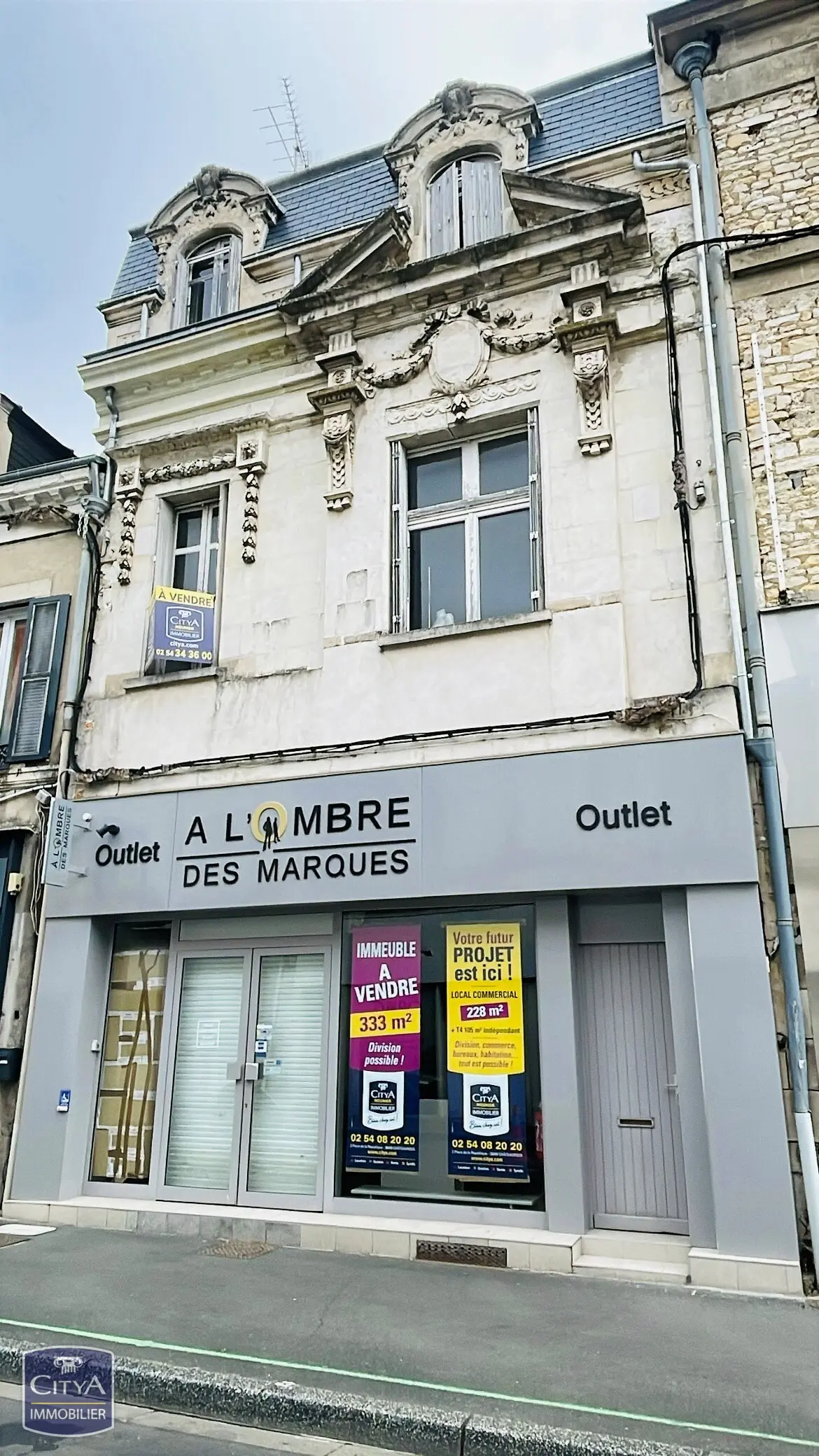 Photo 1 Immeuble 334m²