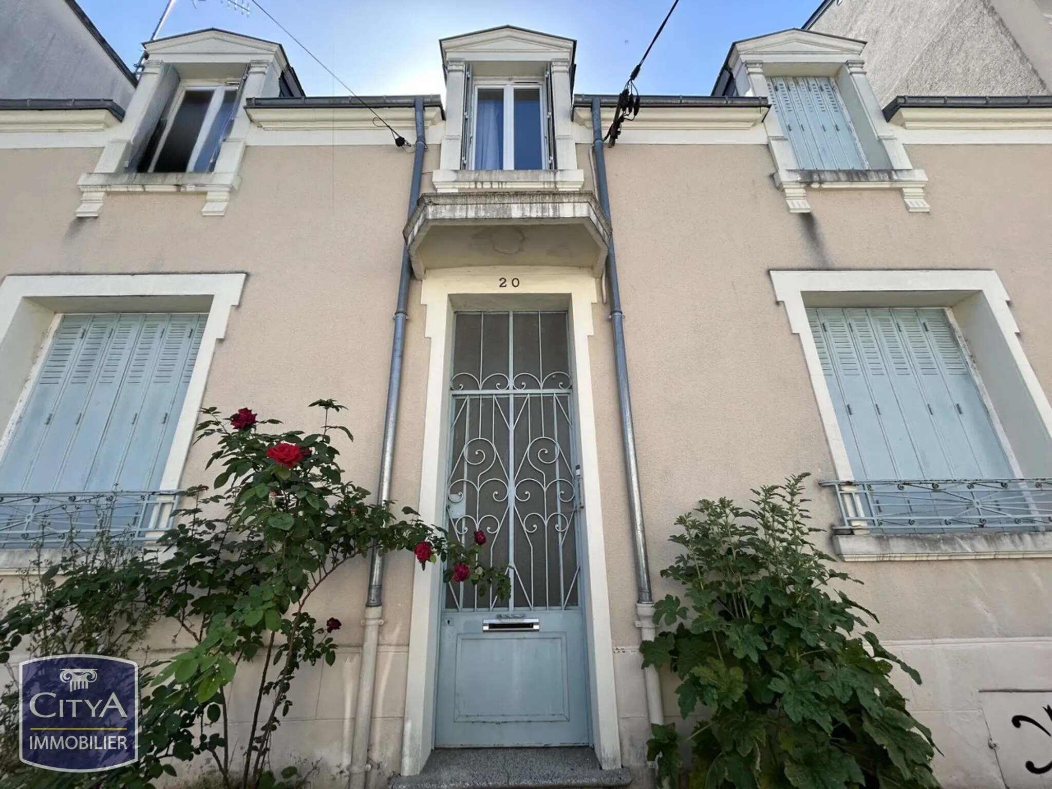 Photo 1 Maison 7 pièces 182m²
