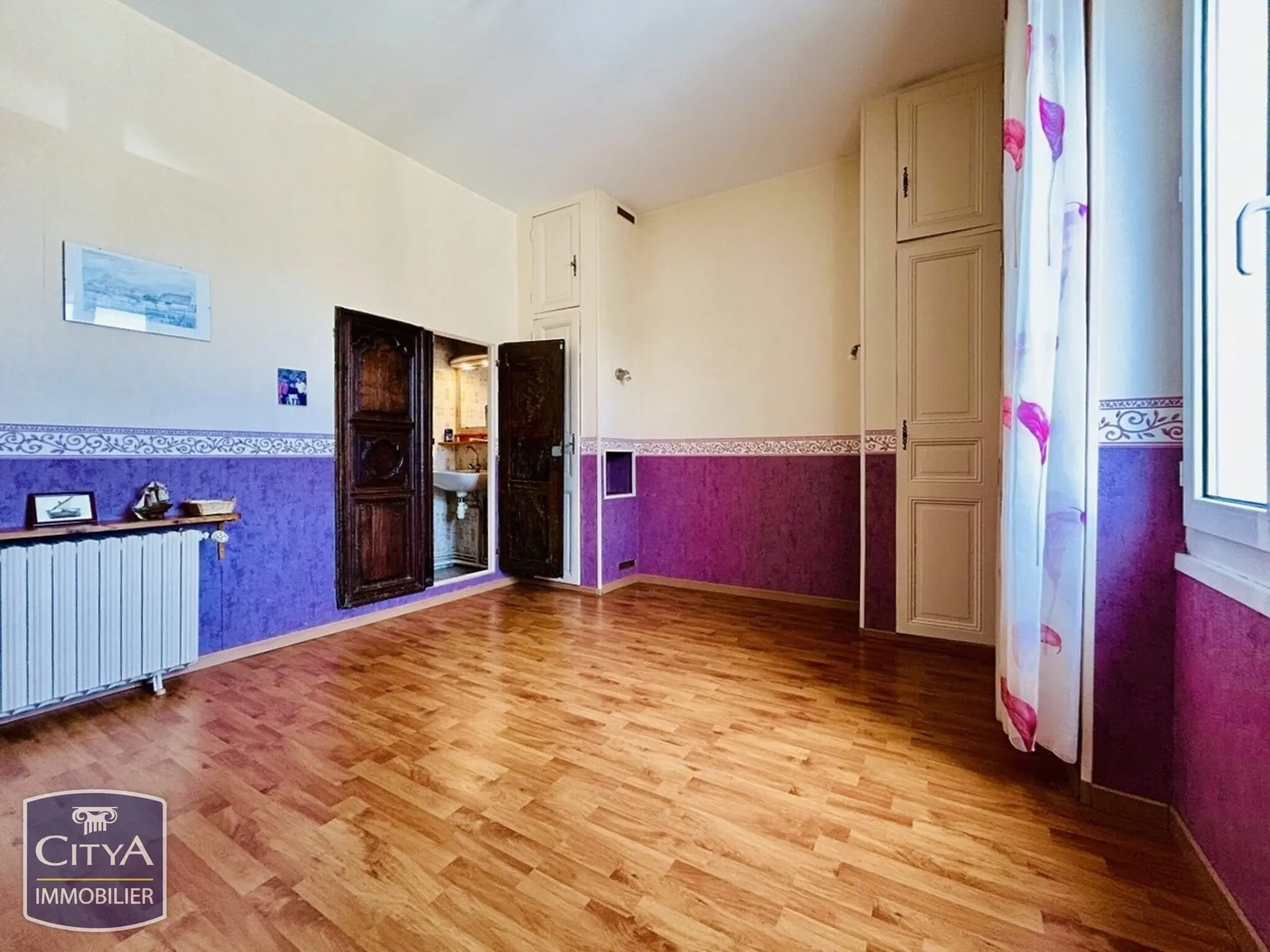 Photo 17 Maison 11 pièces 200m²