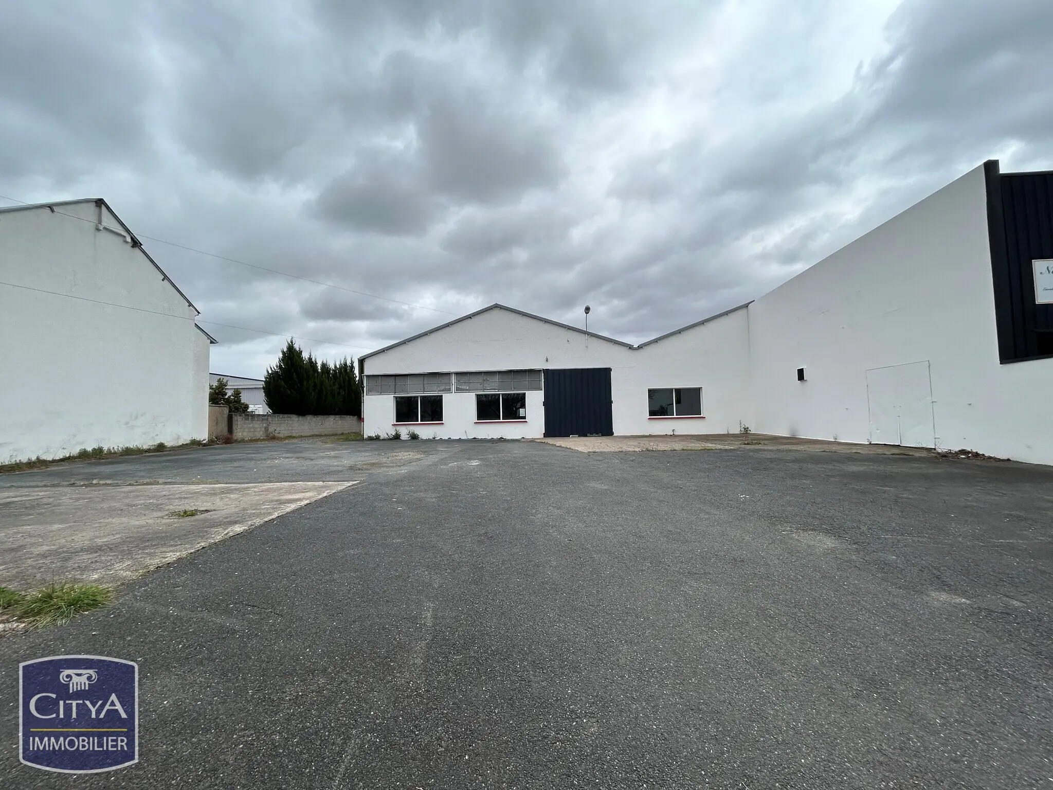 Photo 16 Local Professionnel 1603m²
