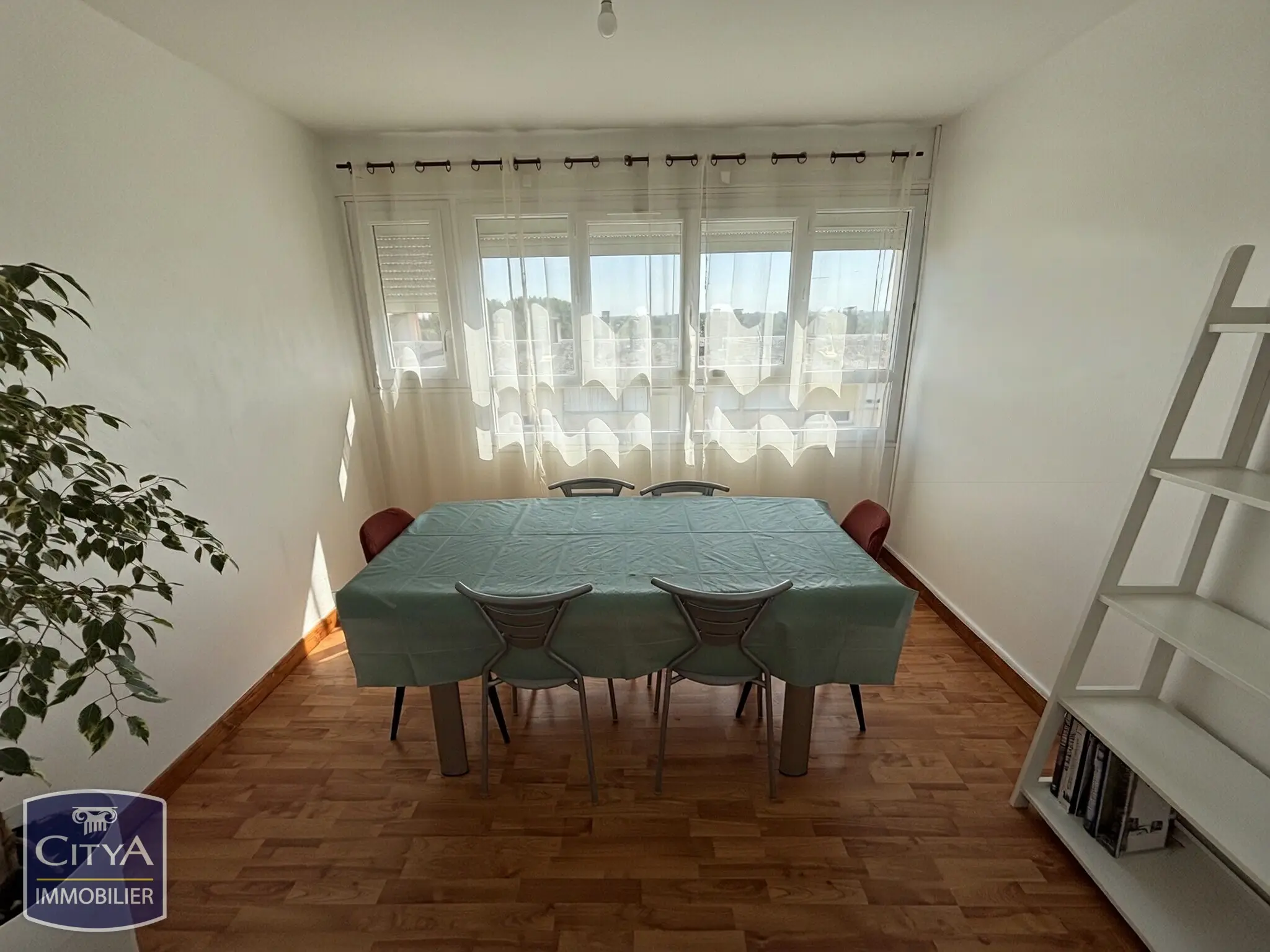 Photo 2 Appartement 4 pièces 73m²