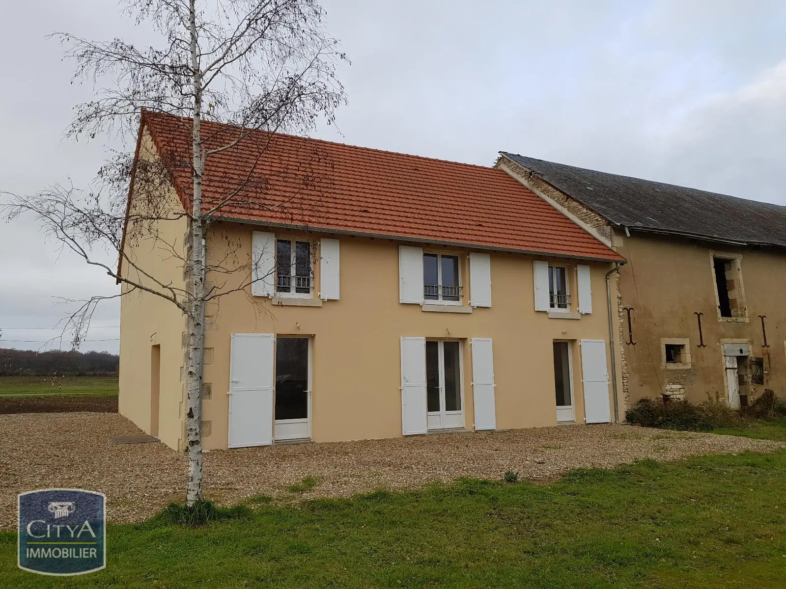 Photo 1 Maison 5 pièces 182m²