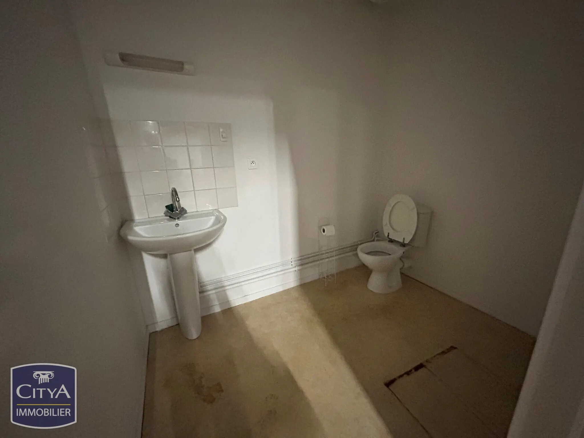 Photo 13 Local Professionnel 1603m²