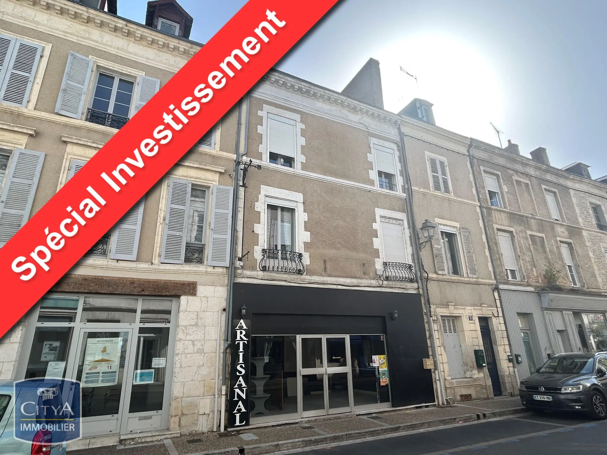 Photo 1 Immeuble 200m²