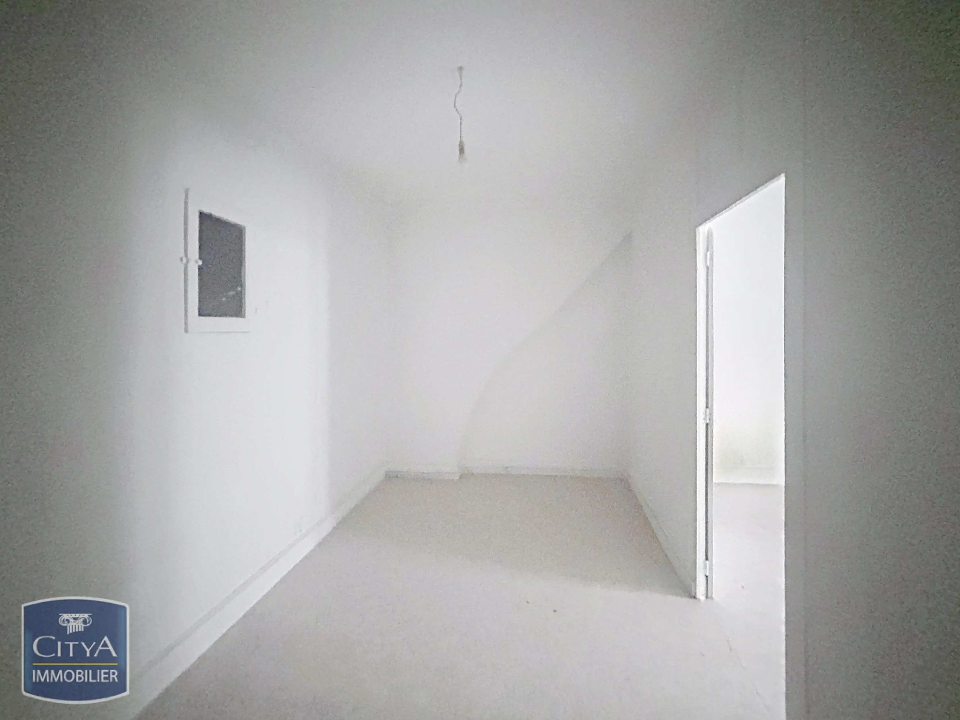 Photo 3 Immeuble 350m²