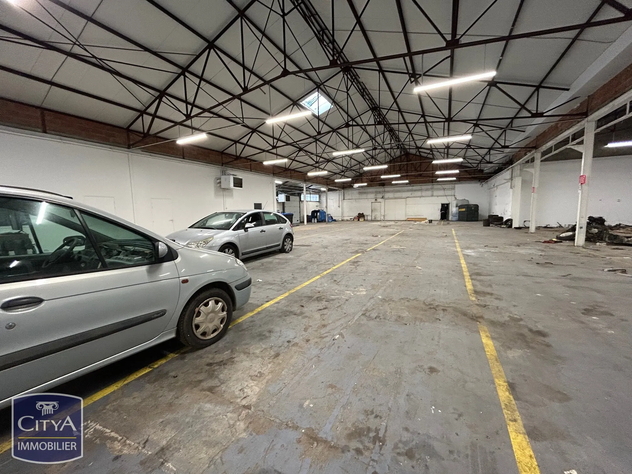 Photo 4 Local Professionnel 1603m²