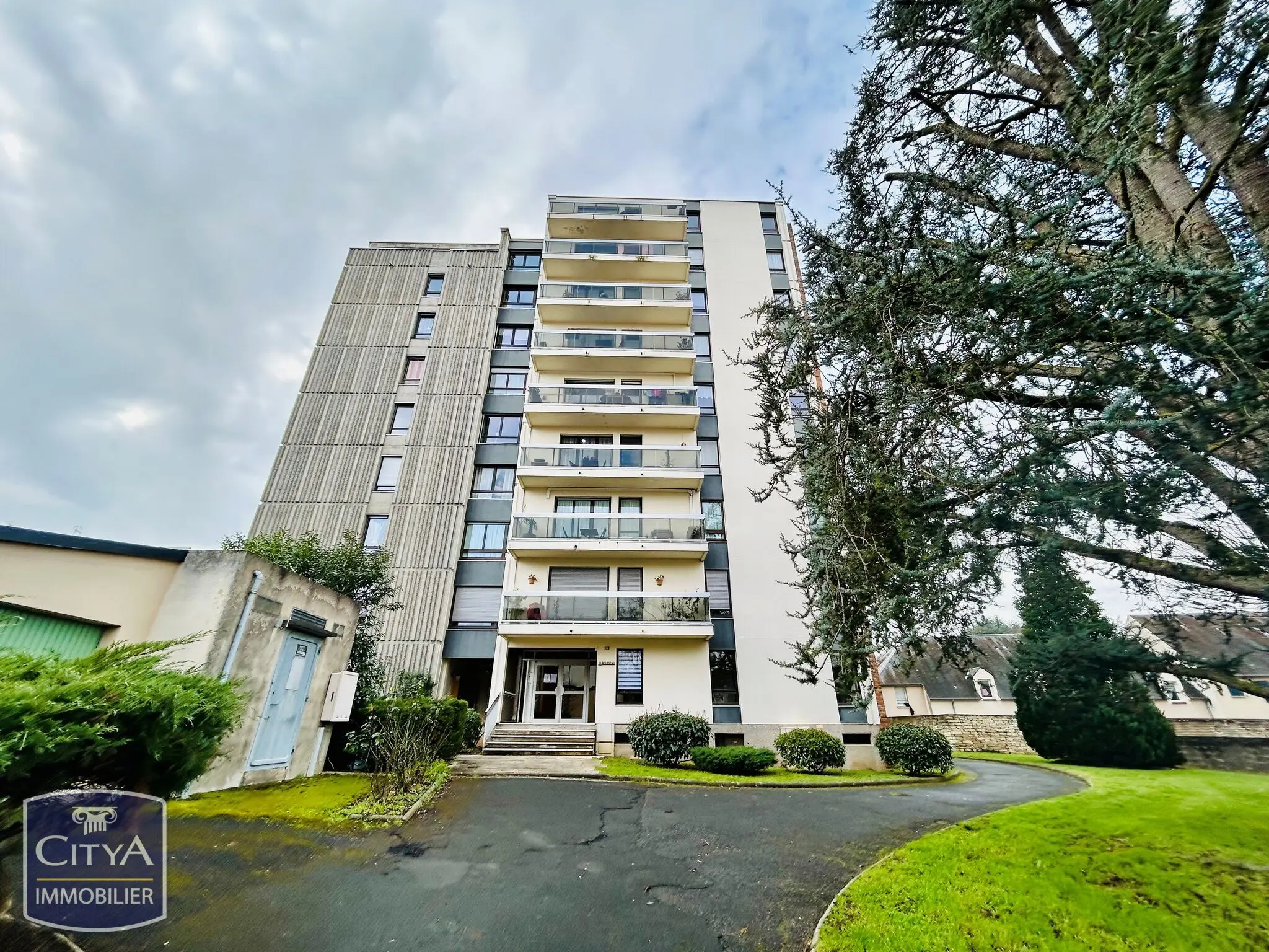 Photo 1 Appartement 4 pièces 83m²