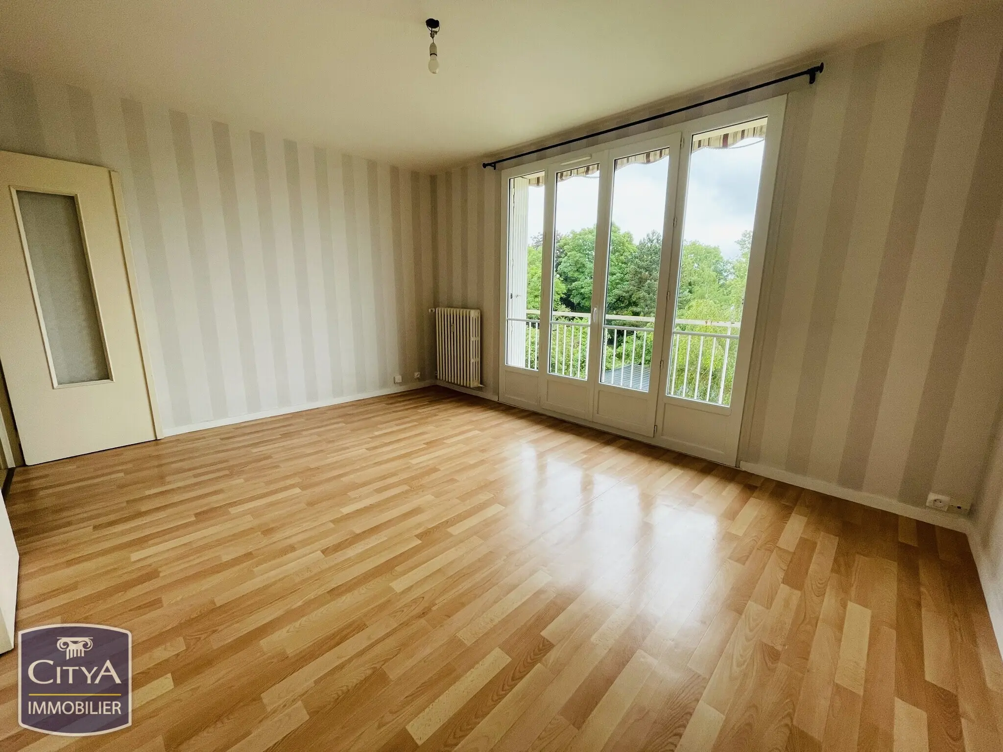 Photo 2 Appartement 3 pièces 56m²