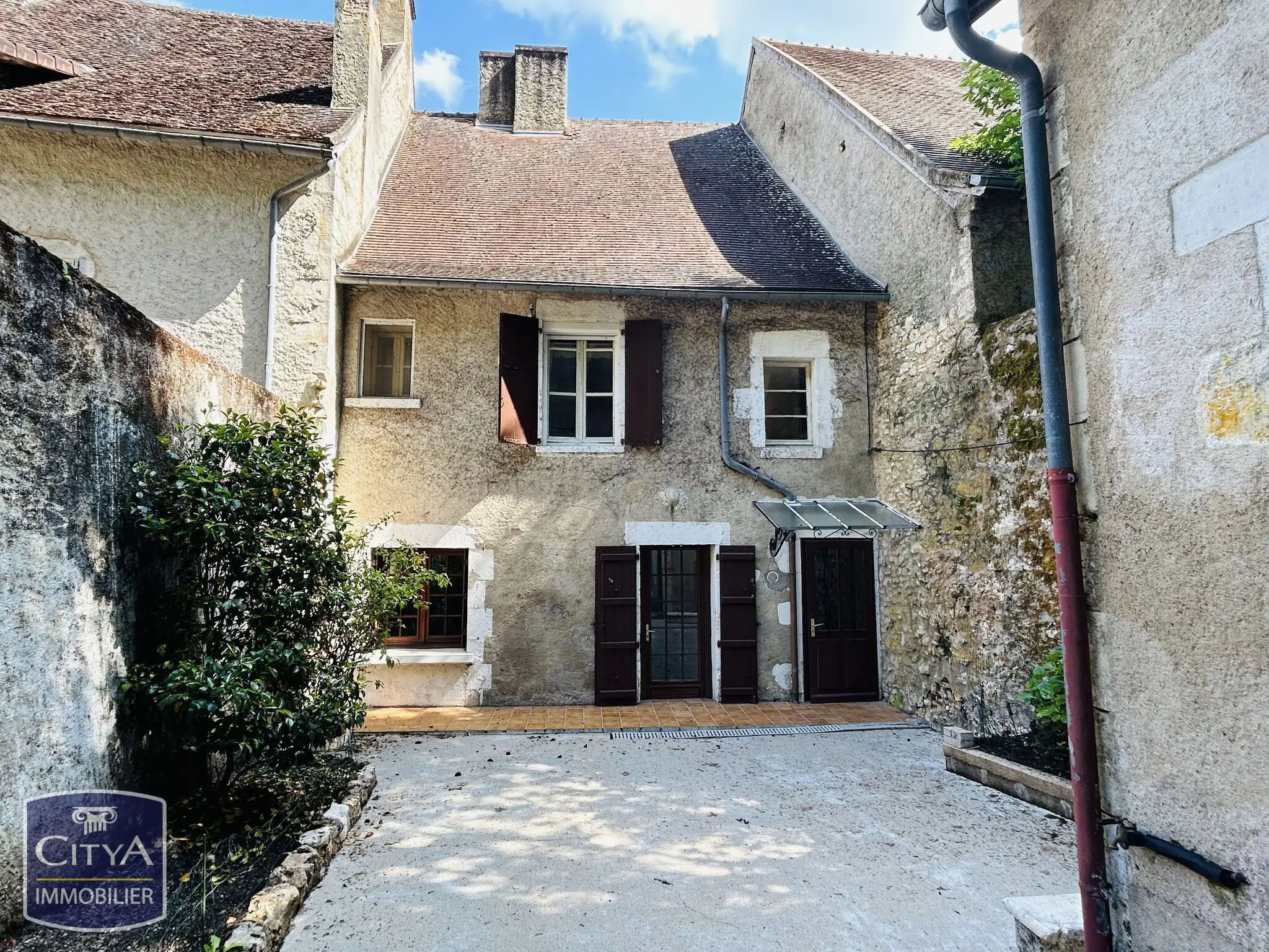 Photo 1 Maison 4 pièces 93m²