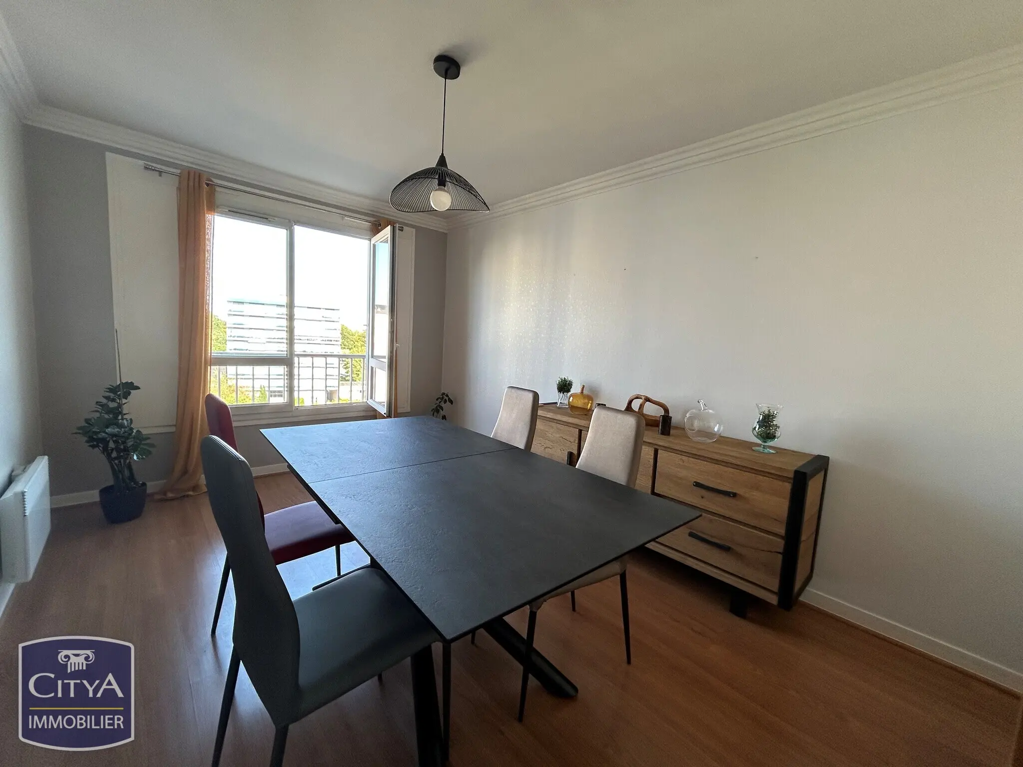 Photo 1 Appartement 4 pièces 94m²
