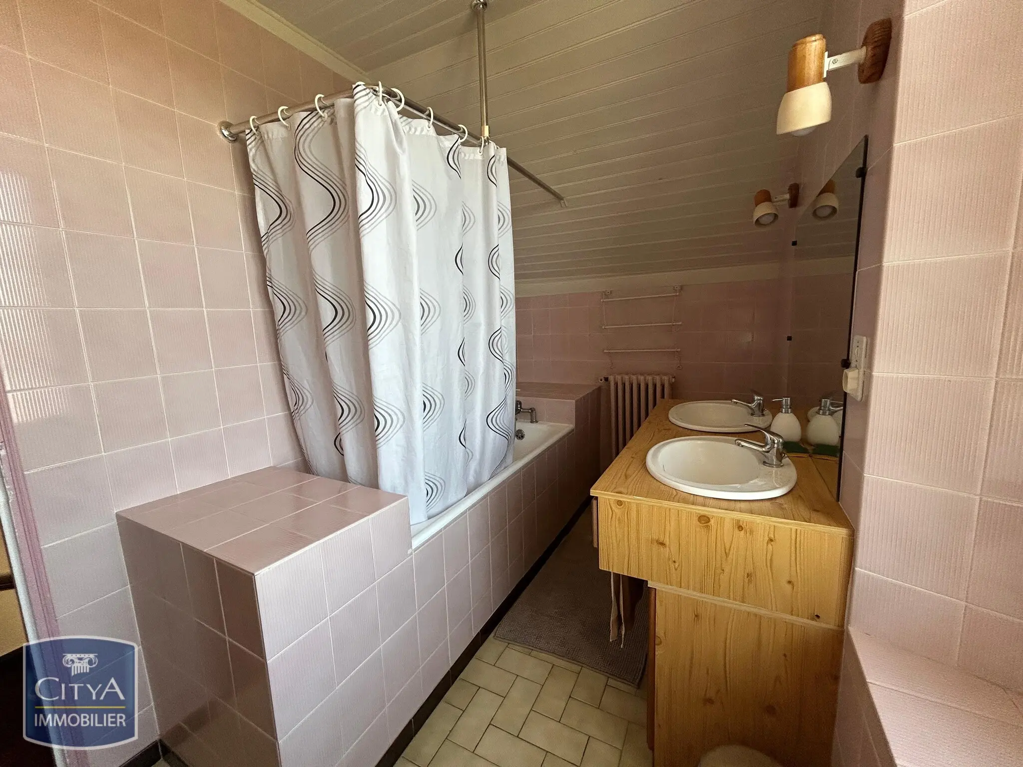 Photo 12 Maison 7 pièces 179.62m²