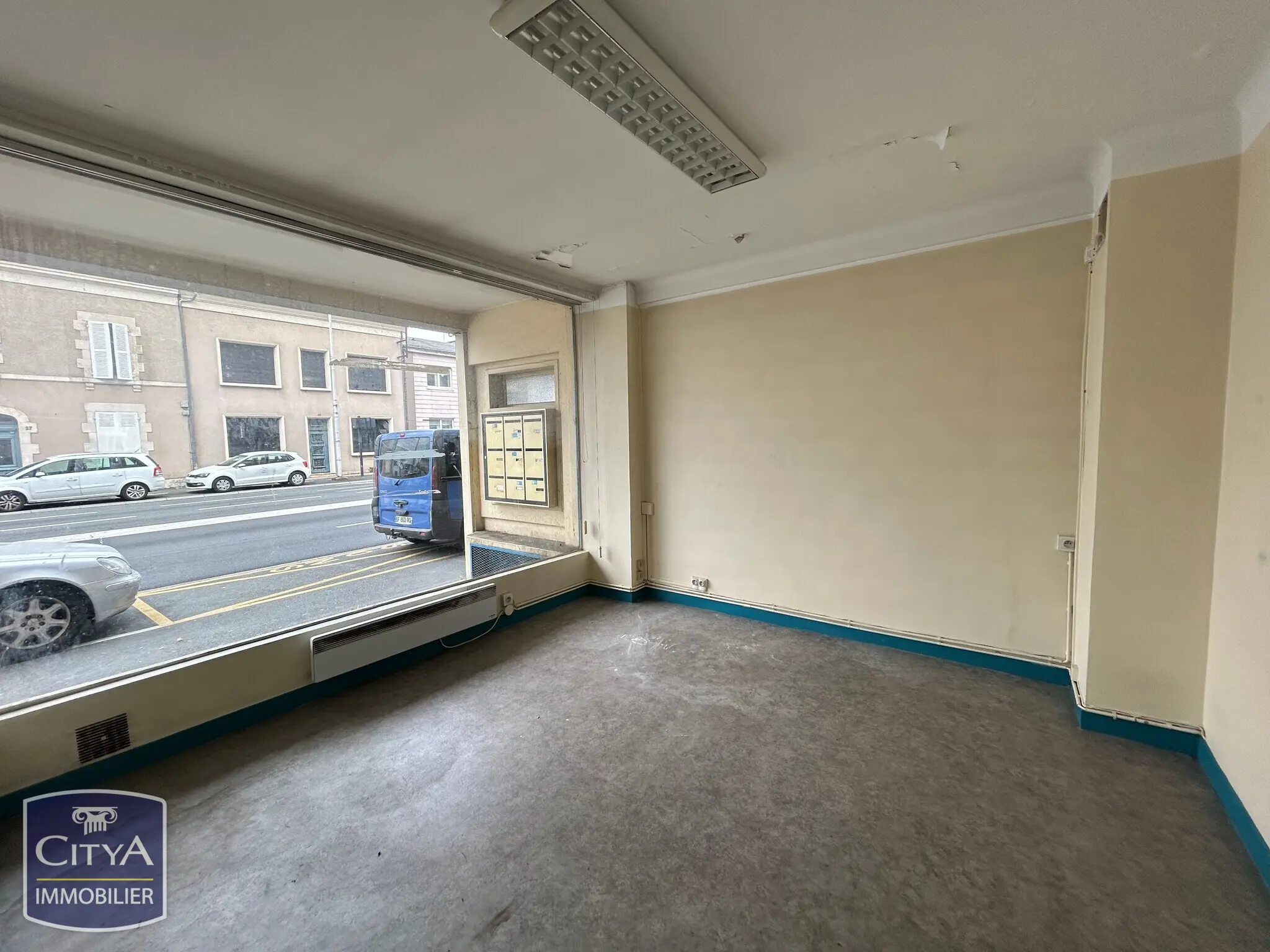 Photo 2 Local Commercial 79m²