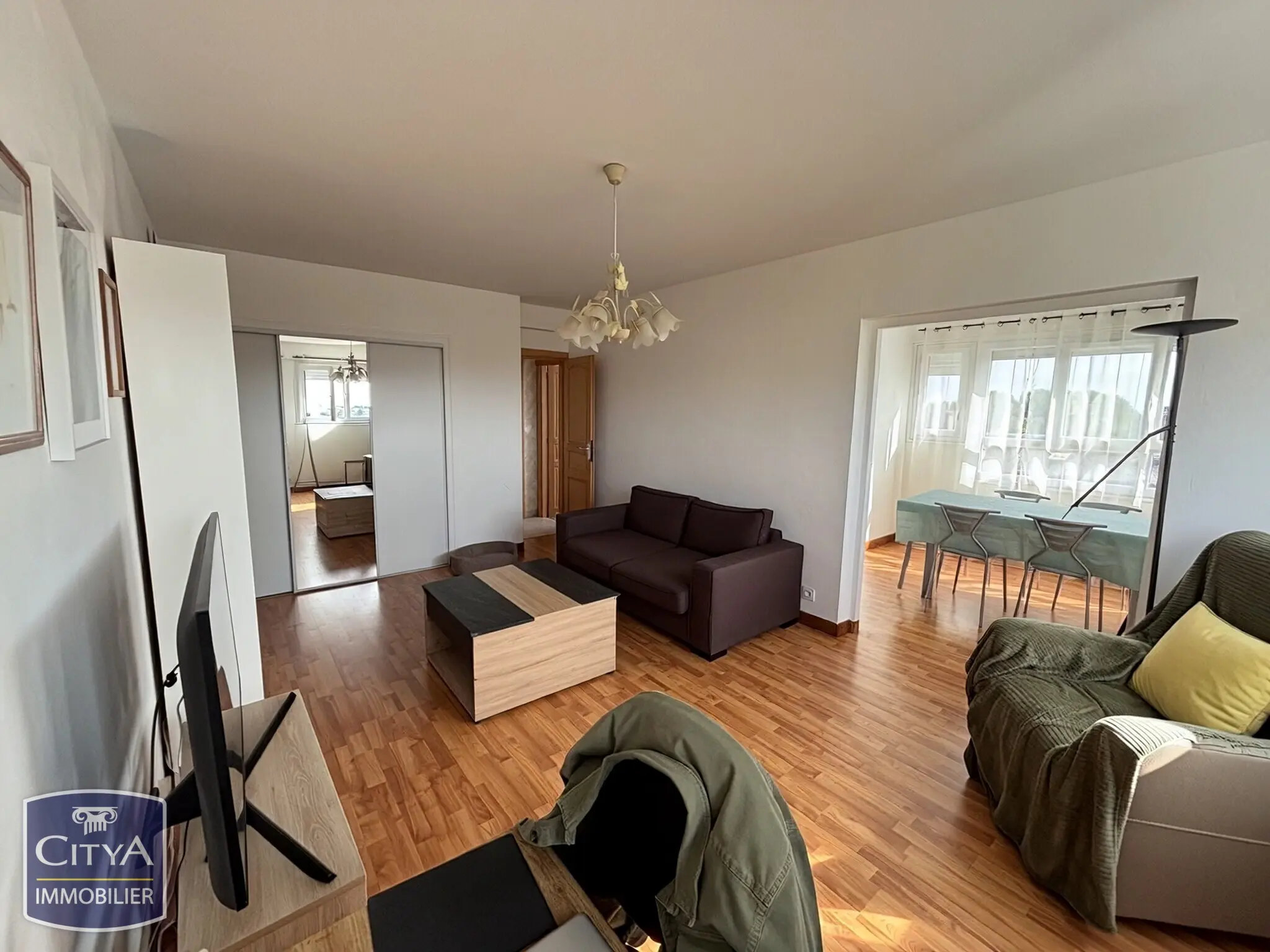 Photo 2 Appartement 4 pièces 73m²