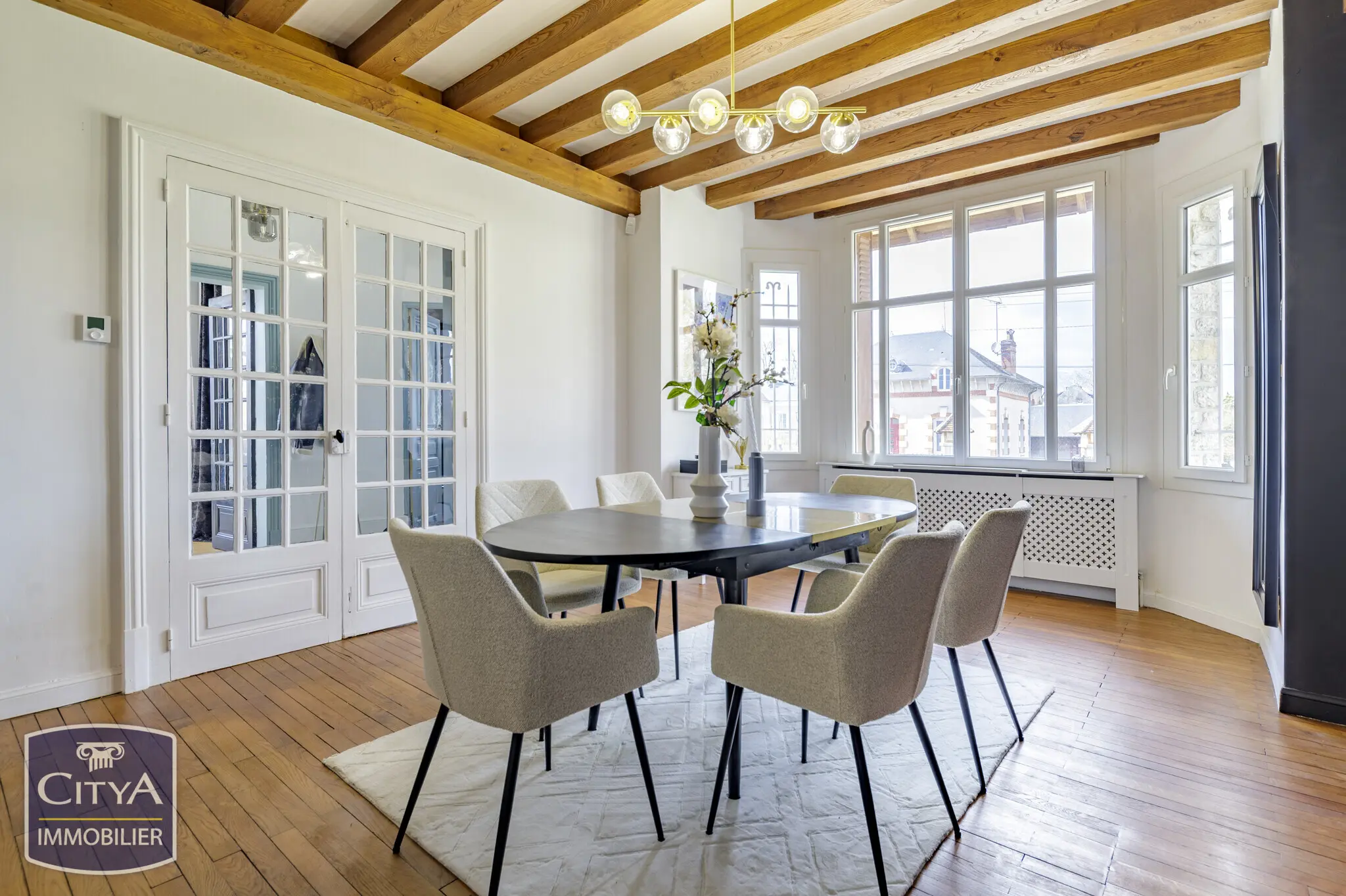 Photo 7 Maison 7 pièces 180m²