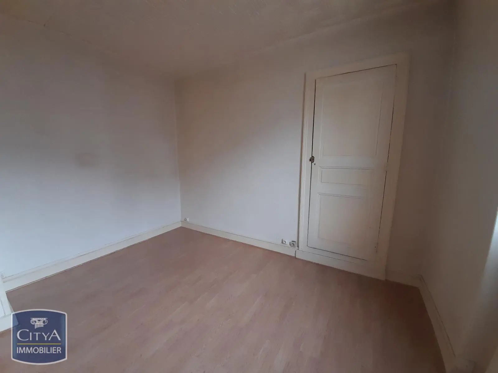 Photo 9 Immeuble 200m²