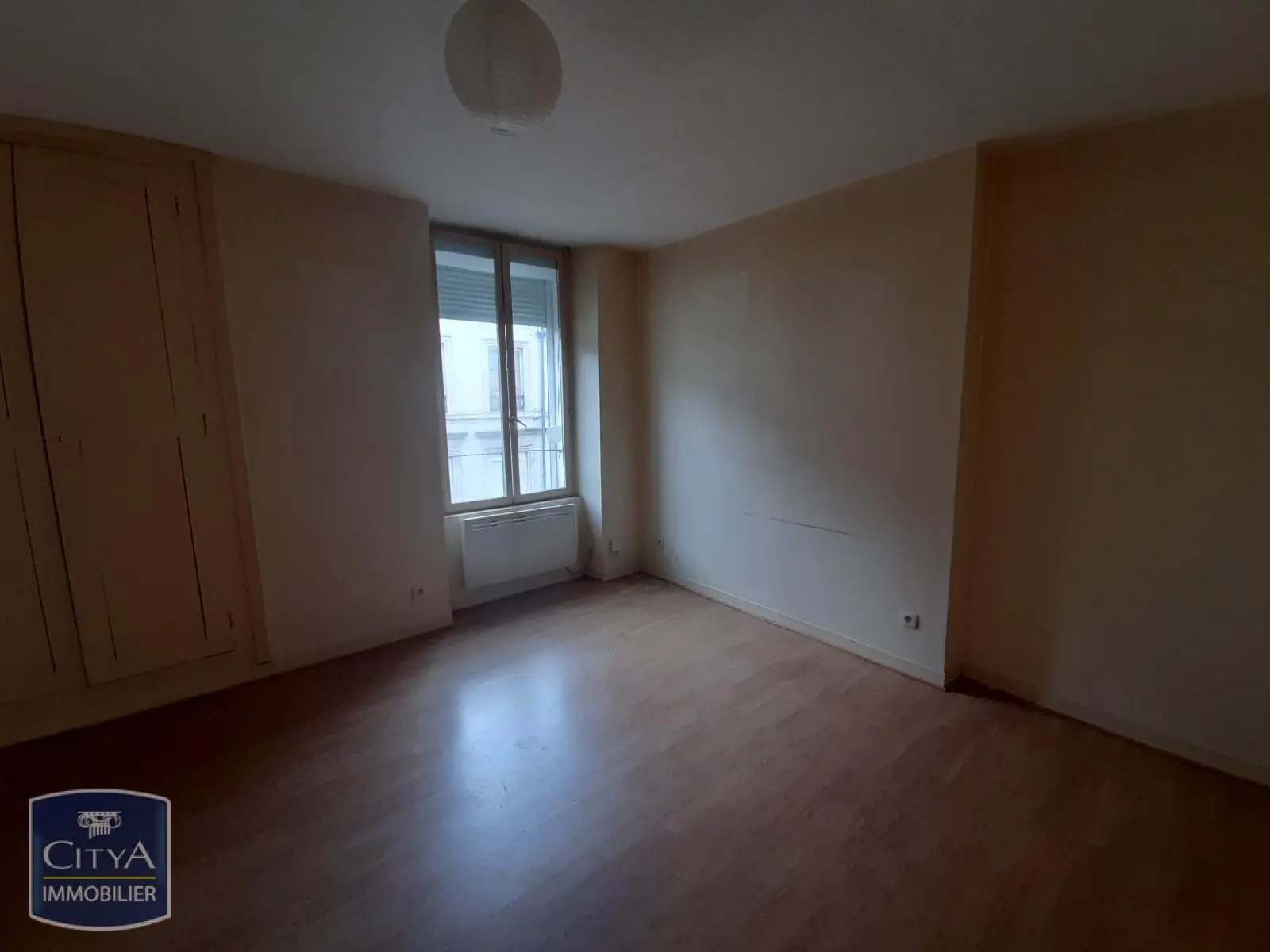 Photo 11 Immeuble 200m²