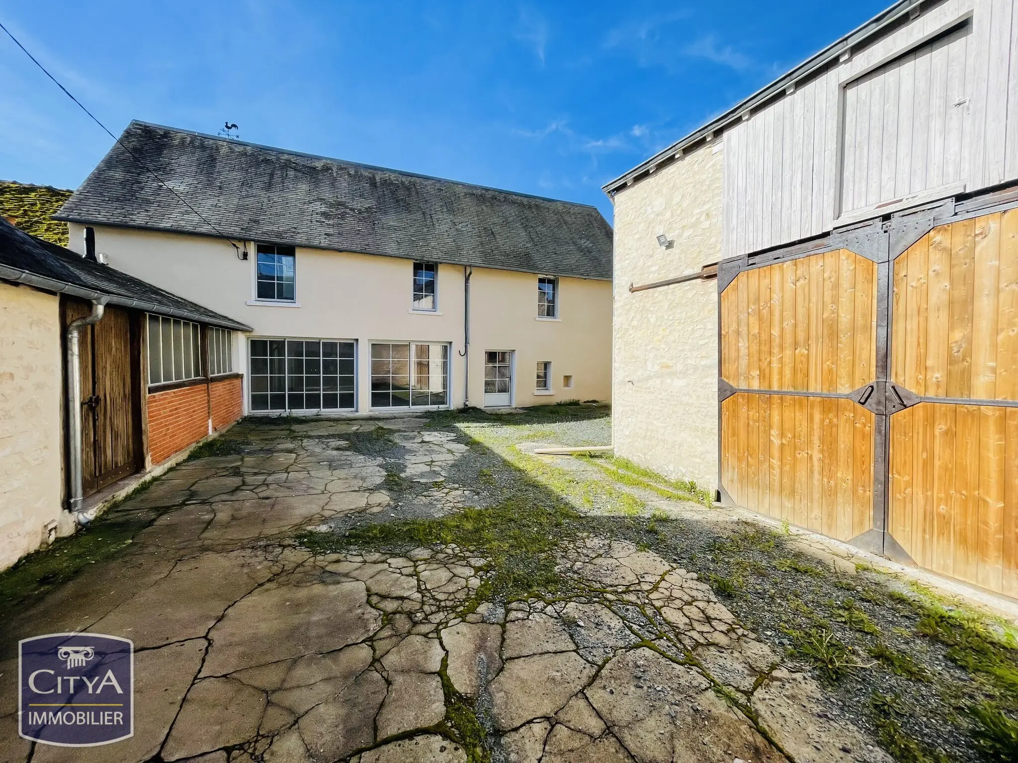 Photo 2 Maison 4 pièces 142m²