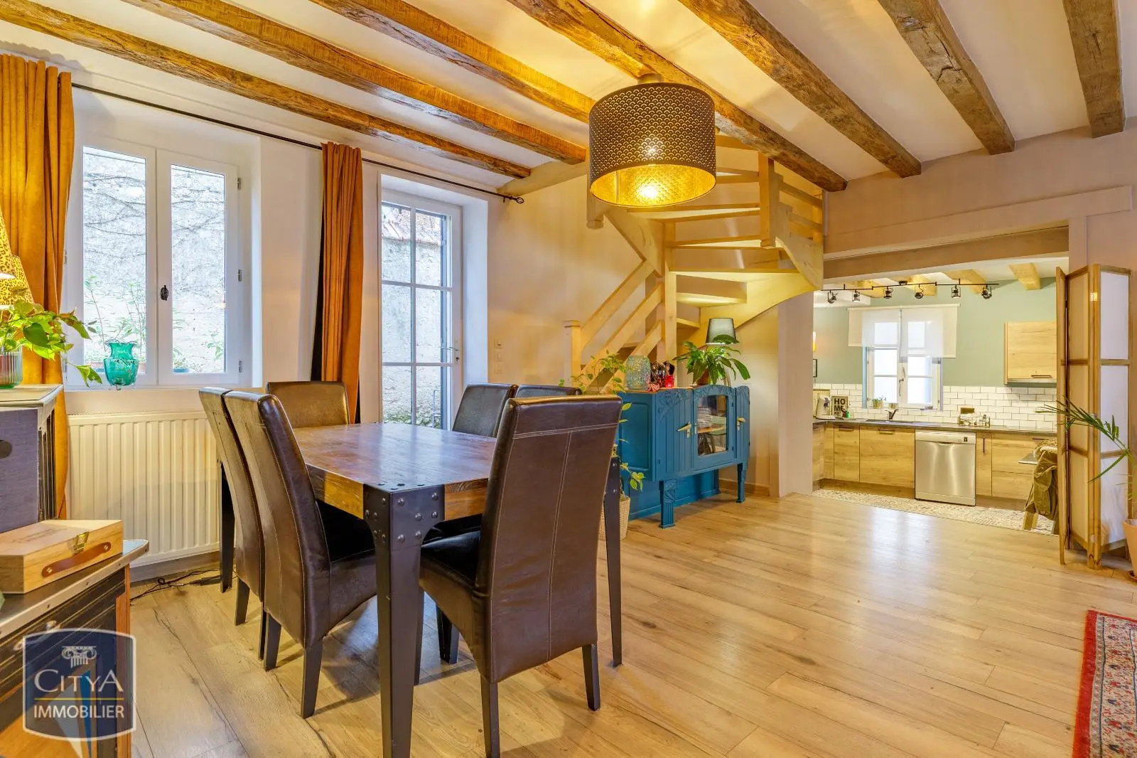 Photo 3 Maison 7 pièces 167m²