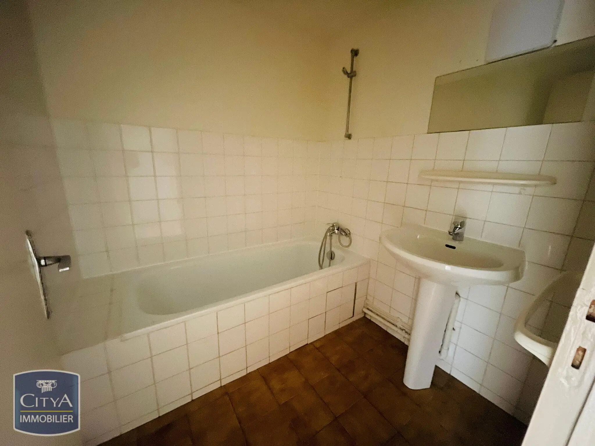 Photo 3 Immeuble 120m²