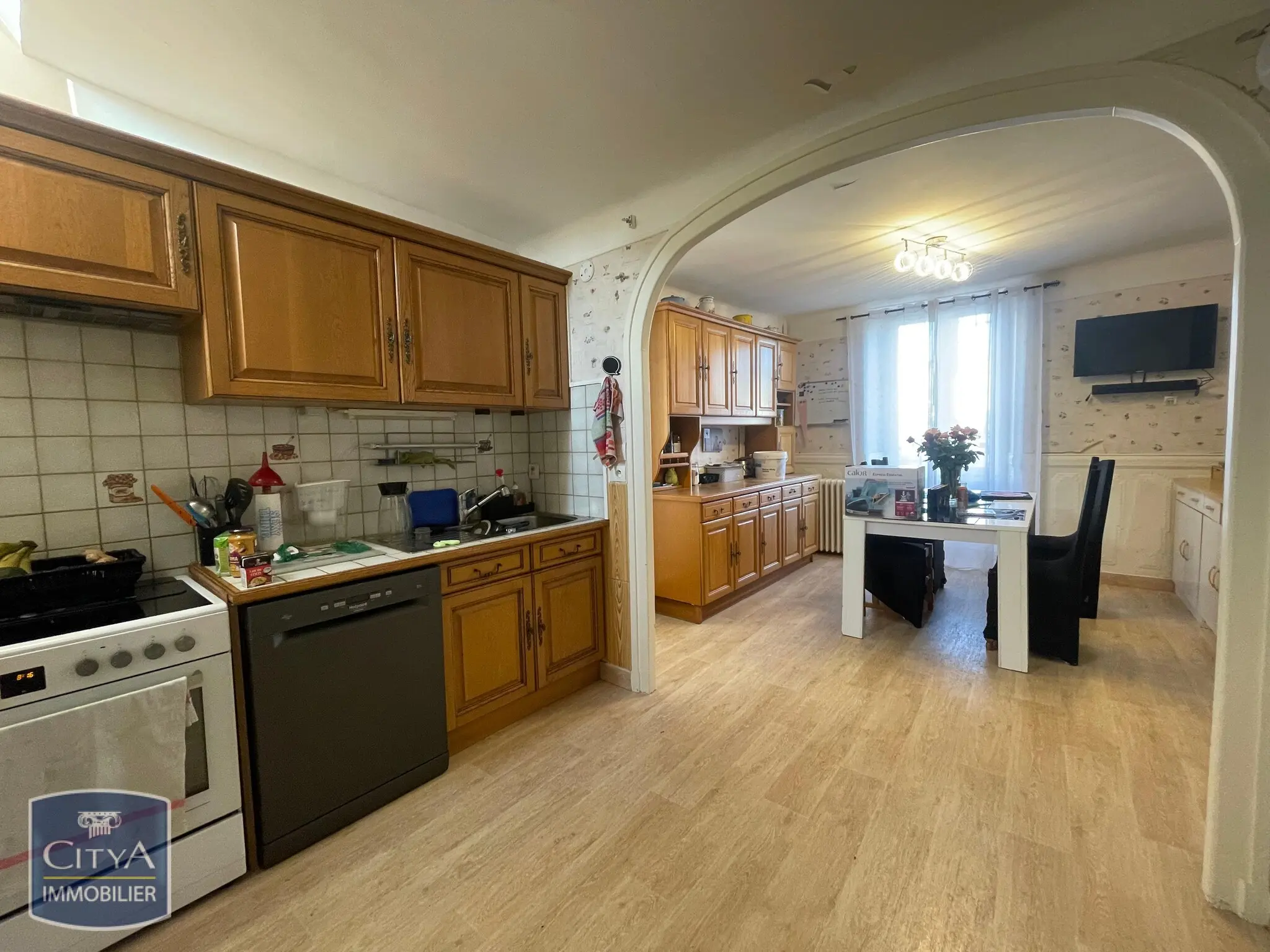 Photo 2 Maison 4 pièces 145m²