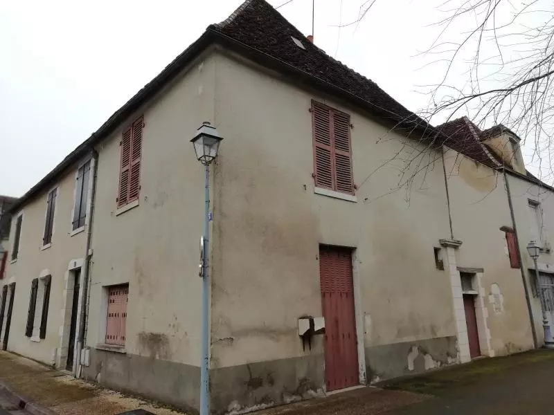 Vente maison Le Blanc (36300) 3 pièces 59m², 20 000€ | Citya