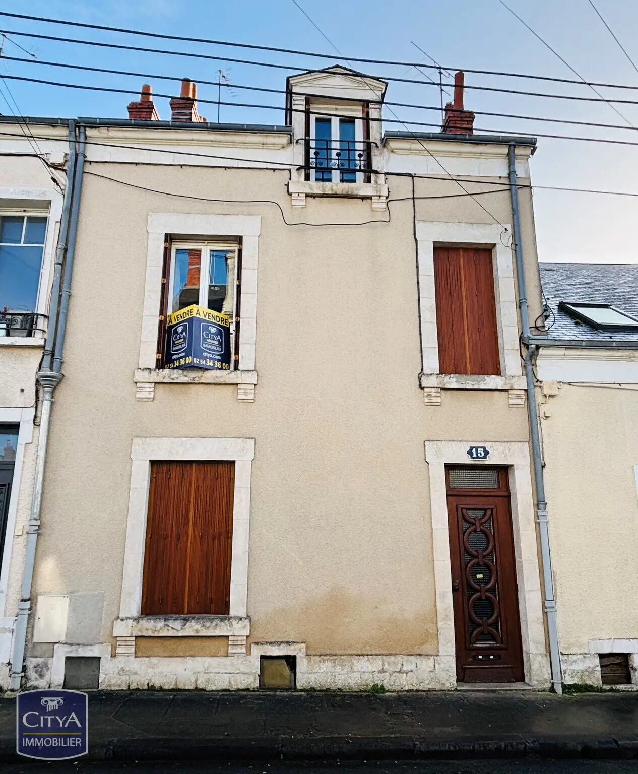 Photo 1 Maison 8 pièces 157m²