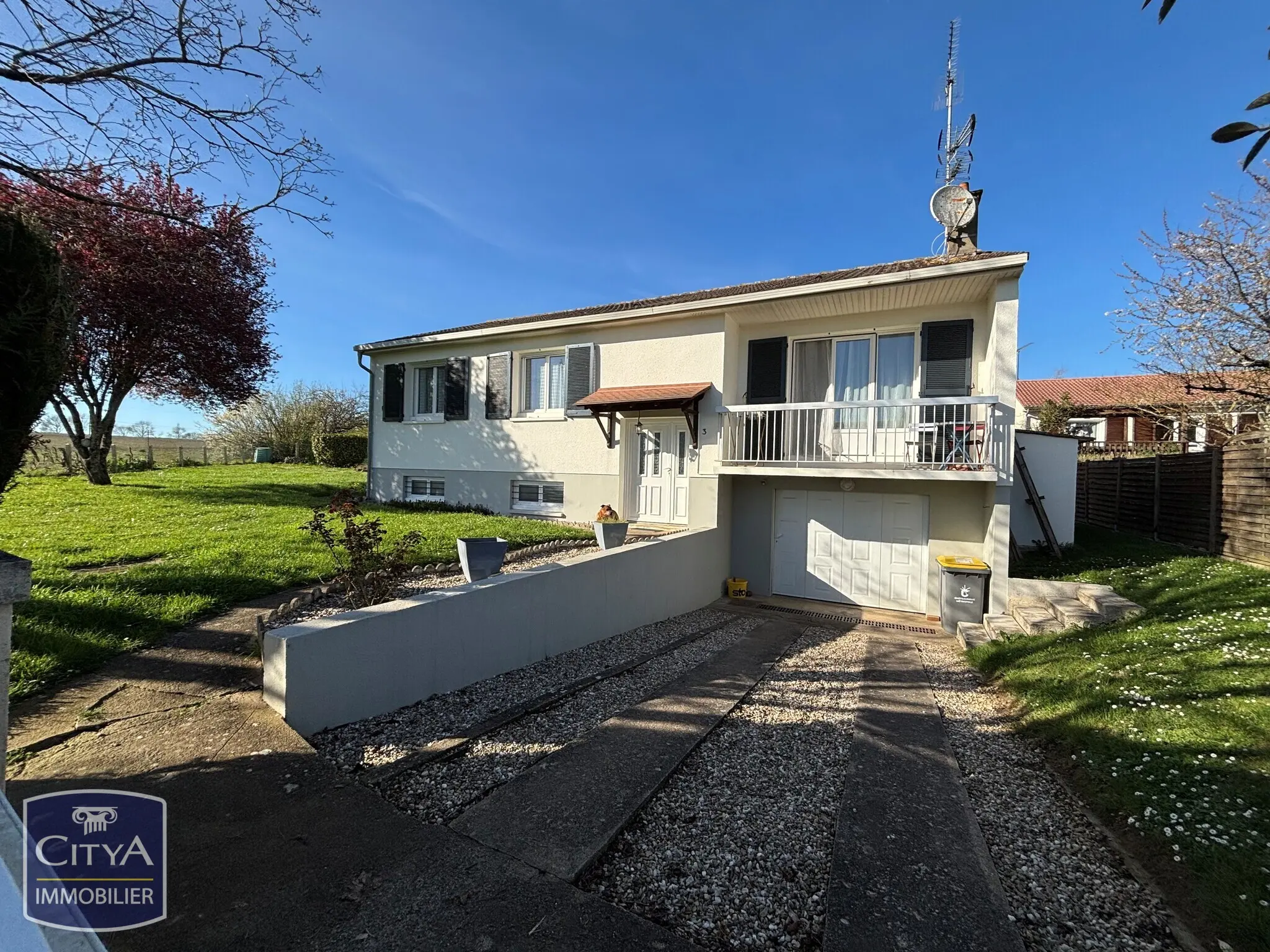 Photo 1 Maison 4 pièces 113m²