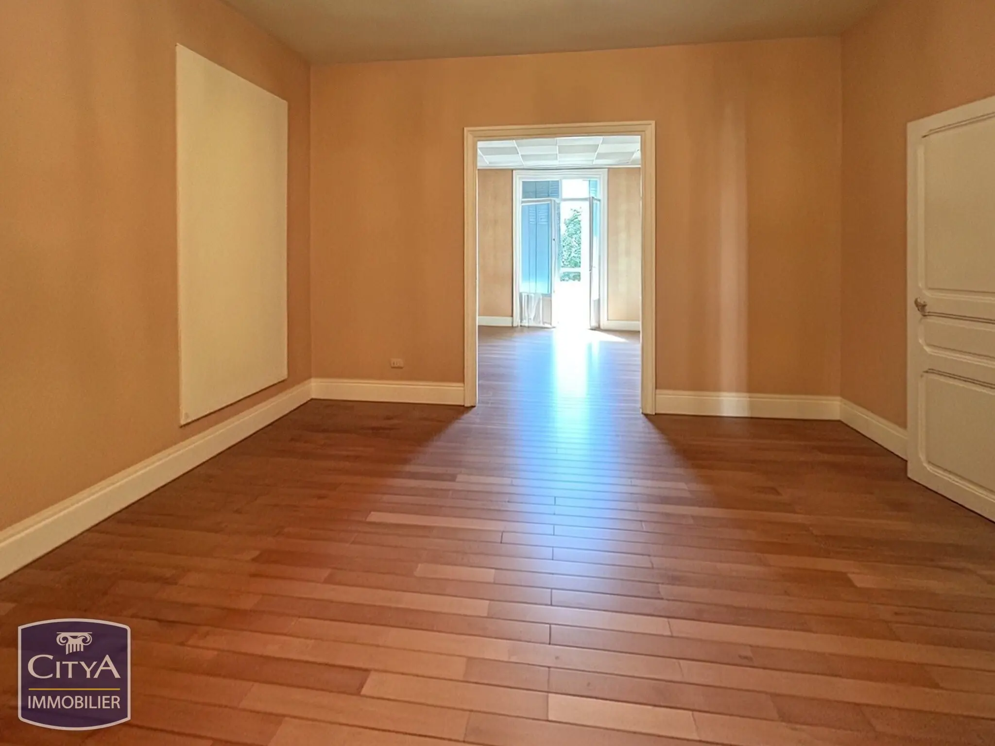 Photo 2 Maison 7 pièces 182m²