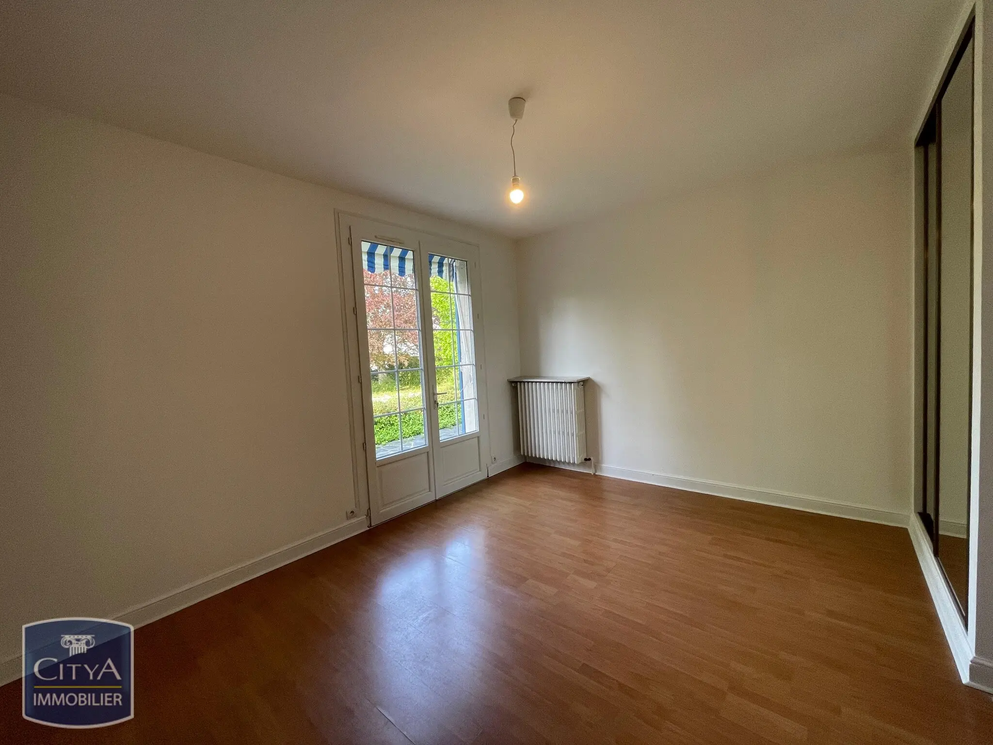 Photo 10 Maison 8 pièces 190m²