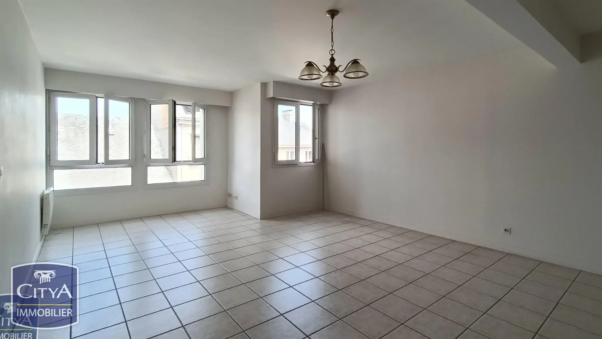 Photo 2 Appartement 2 pièces 67m²