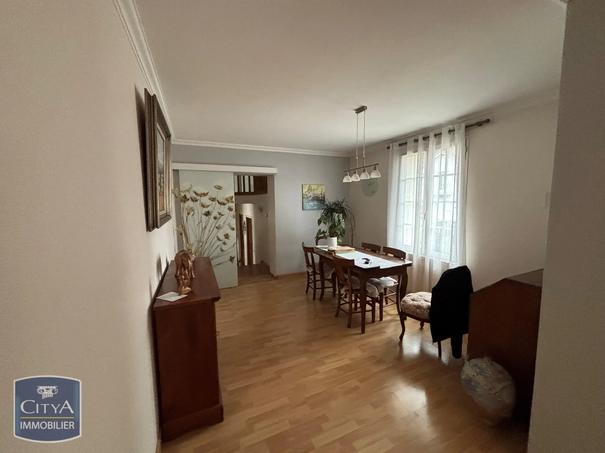 Photo 3 Maison 7 pièces 175m²