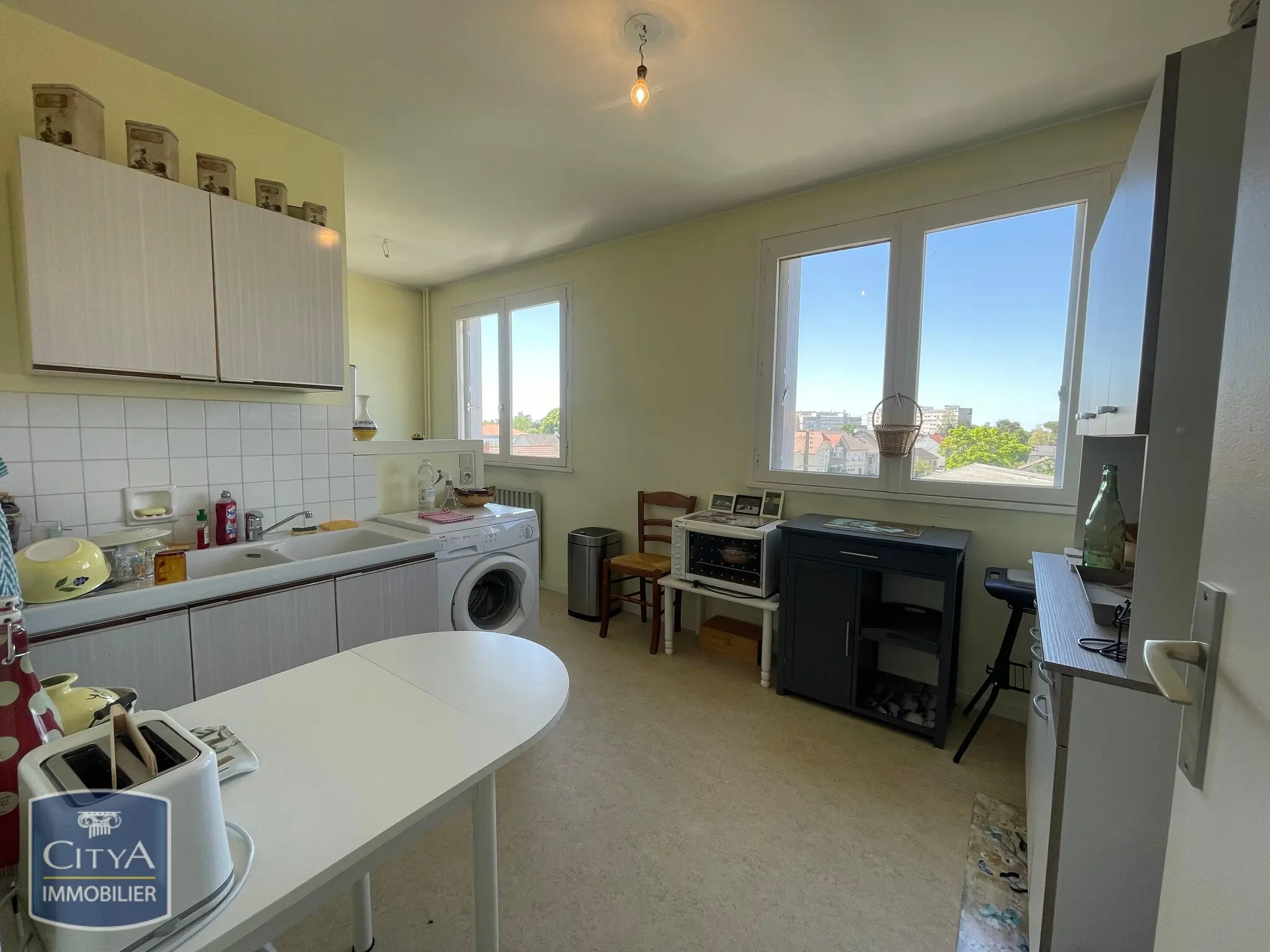 Photo 3 Appartement 1 pièce 45.96m²