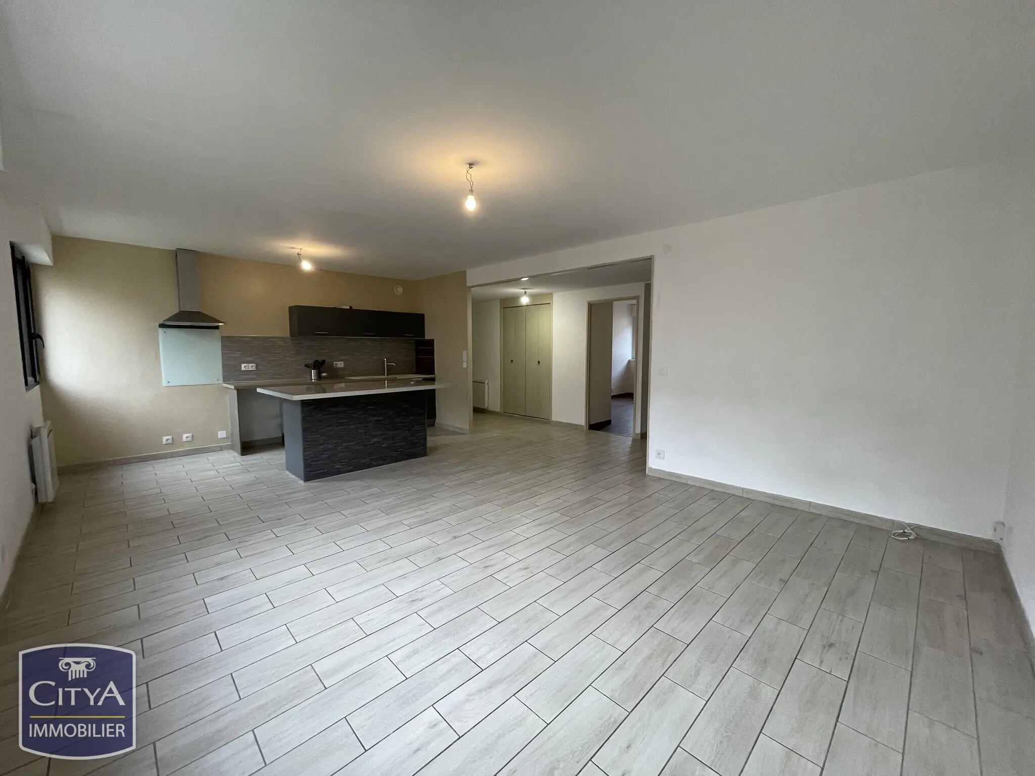 Photo 2 Appartement 3 pièces 74m²