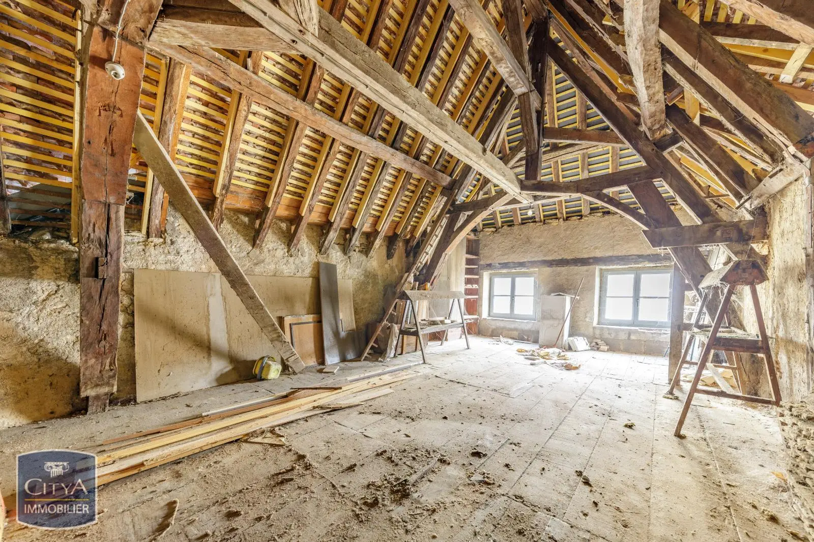 Photo 15 Maison 10 pièces 330m²